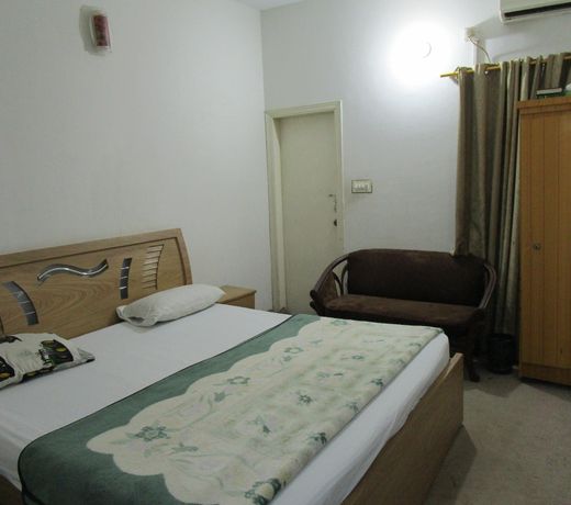 Rehaish Inn Guest House