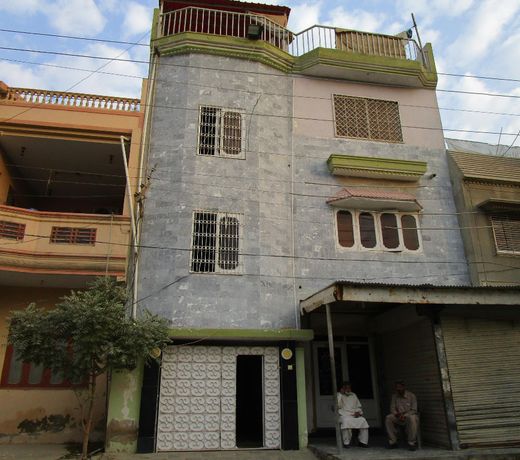 Rehaish Inn Guest House