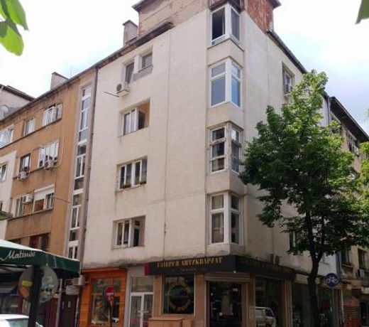 Top Center Apartment next to Vitosha Boulevard