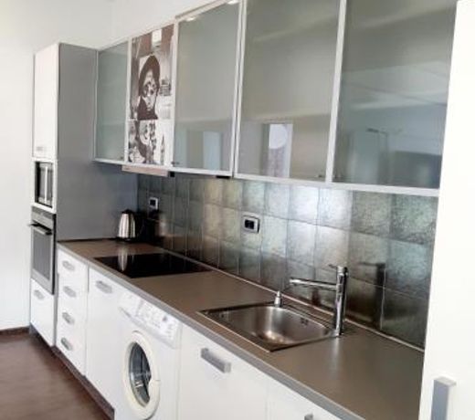 Top Center Apartment next to Vitosha Boulevard