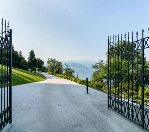 Luxurious Holiday Home in Stresa Italy with Lake view