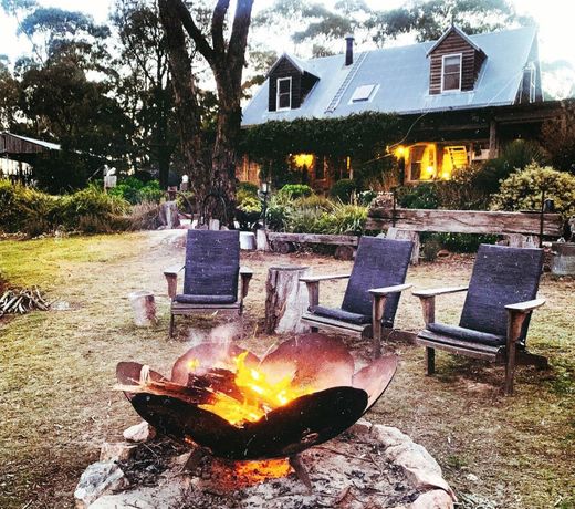 kookawood enjoy 200 acres views & fireplace