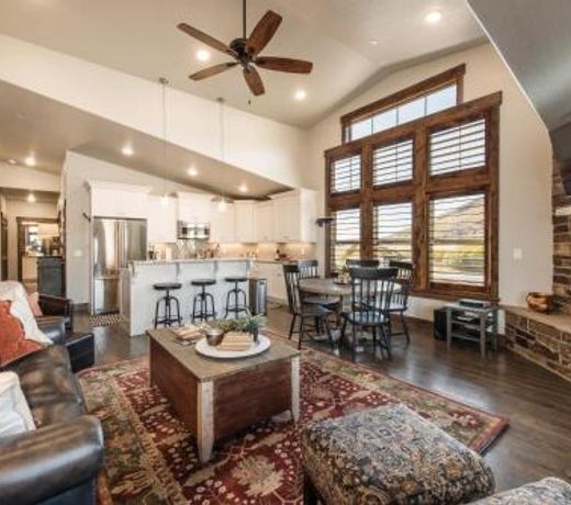 Deer Park Condo #303
