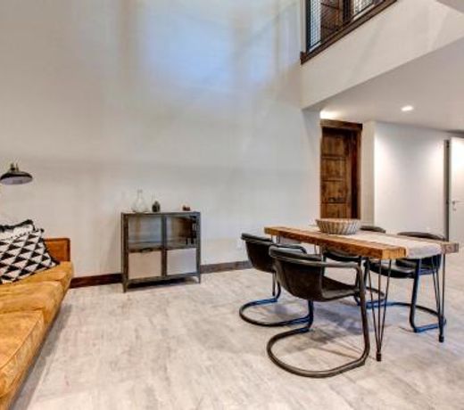 Canyon's Family Condo