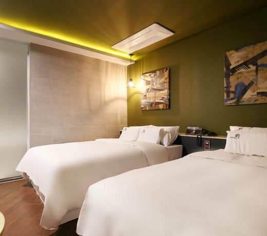 Daejeon Sintanjin Hotel Wol