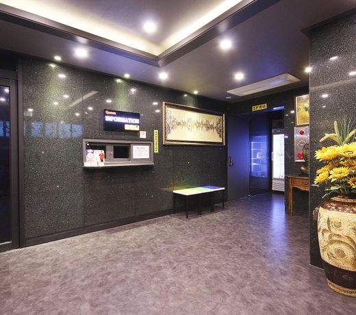 Pohang Youngil Univ. Hotel Queens