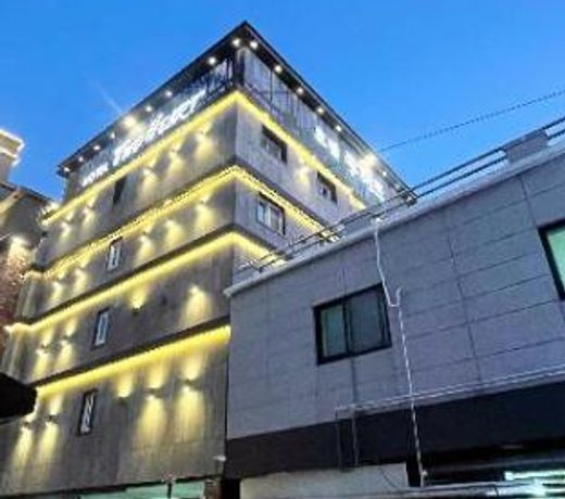 Changwon Jinhae Hotel Two Heart