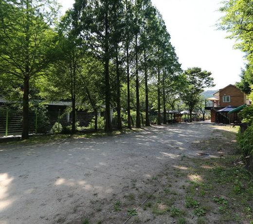Jangtaesan Minga Garden