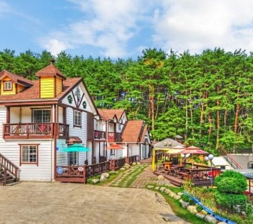 Gangneung Gyeongpo Solsupeuro Pension