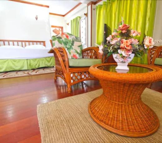 Brandsville Hotel