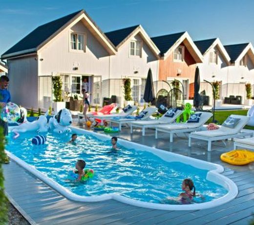 Sunny cottages in Mielno
