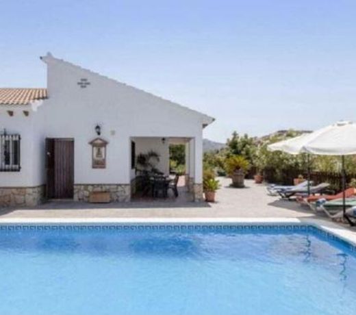 Scenic Holiday Home in Malaga with Private Pool!