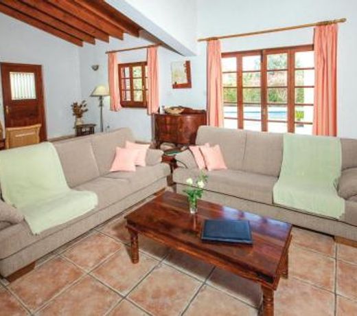 Holiday home Laatchi OP-1758