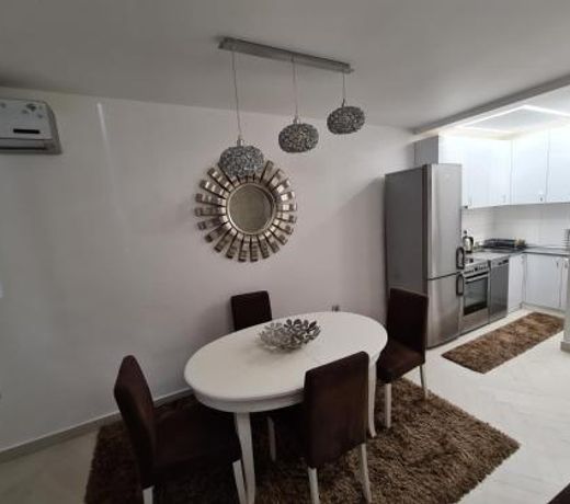 Adonis Apartment
