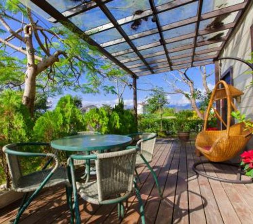 Fish Nest Villa