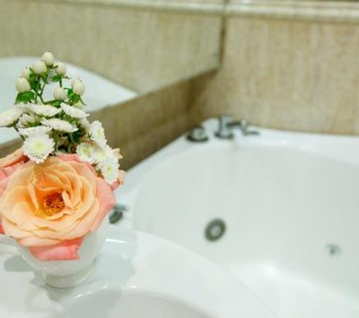 Studio De Luxe with Jacuzzi