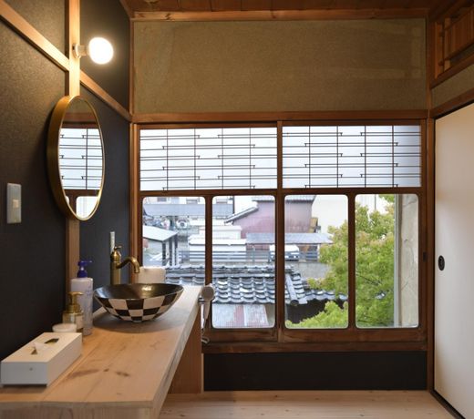 Sasayama Castle Town Guest House KOMEYA