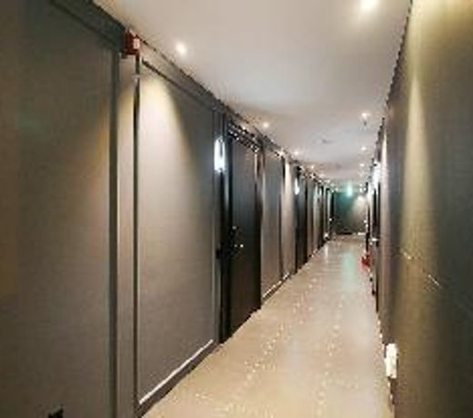 Cheonan La Tree Hotel
