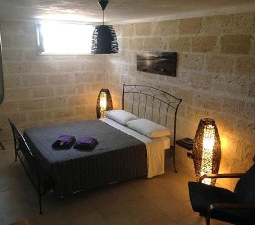 Galatone Villa Sleeps 4 Air Con WiFi