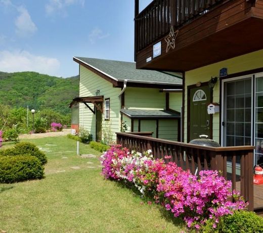 Hoengseong Byeoreulssoda Pension
