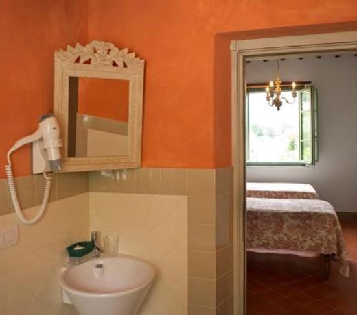 Castelnuovo Magra Apartment Sleeps 4 Pool WiFi