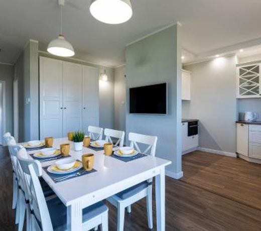 Amare Apartments A2