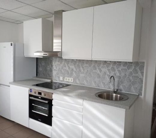 SALARENT APARTAMENTAI
