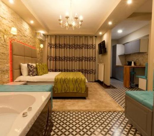 Romantic Jacuzzi Belleview Studio