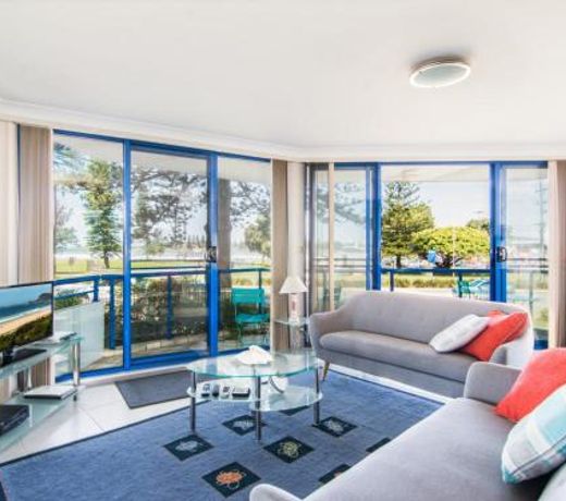 Heritage 102 Great Water Views
