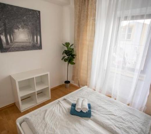 Traditional Old Town Apartment
