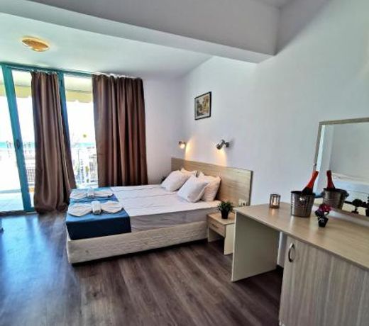 Hotel Largo Beach