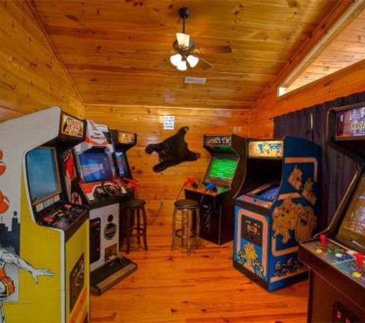 Mountain Lake Lodge Cabin