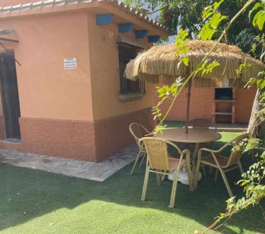 Casabungalow en complejo turÃ­stico con jardÃ­n privado y piscina compartida