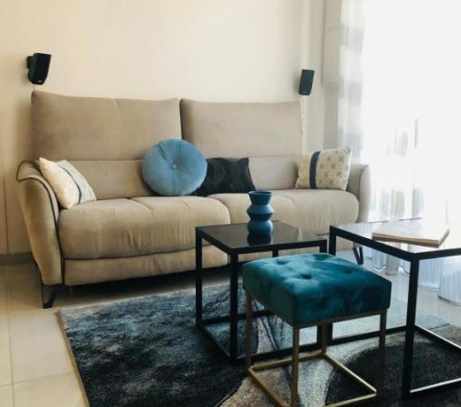 CHARMING APARTMENT NEAR THE BEACH