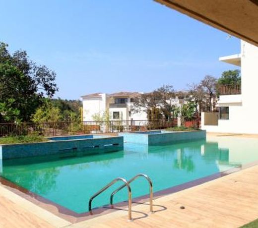 Alamos AÂ¢AÂAÂ¥ POOL & HILLS AÂ¢AÂAÂ¥20 minutes to drive Calangute