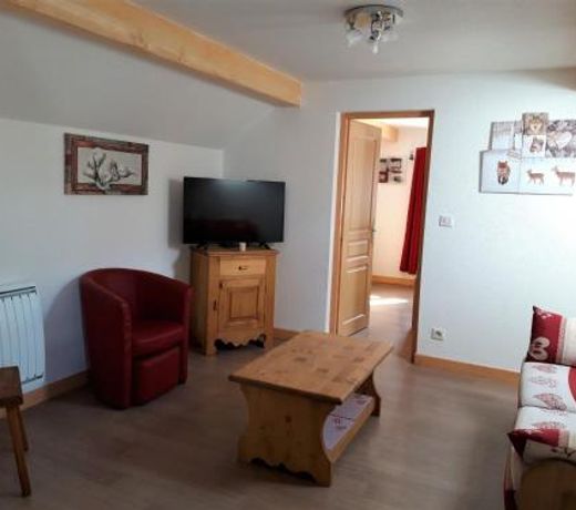 Appartement Albiez-Montrond, 4 piÃ¨ces, 8 personnes - FR-1-618-3