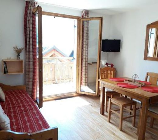 Appartement Albiez-Montrond, 2 piÃ¨ces, 4 personnes - FR-1-618-1