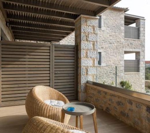 Linari Villas