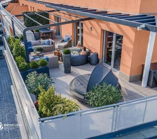 Bükk Penthouse, panoráma jacuzzival