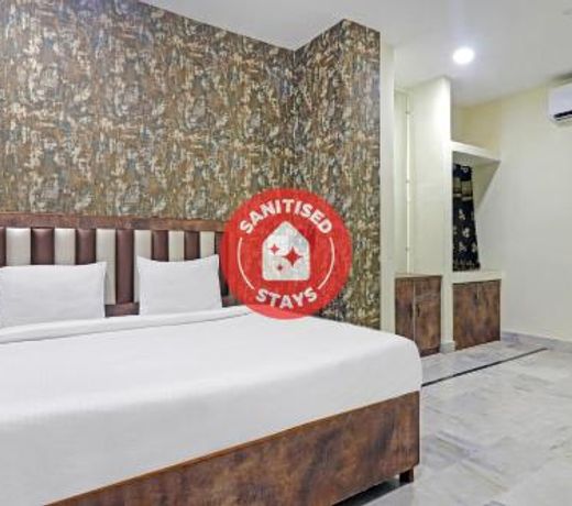 Collection O 80430 Stay 9 Hotel