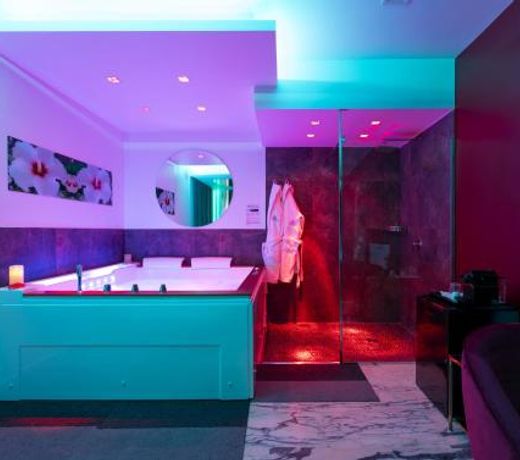 Ibisco suites