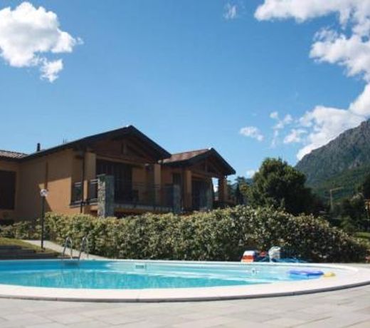 Piscina e vistalago CroceMenaggio CIR 013145-00318