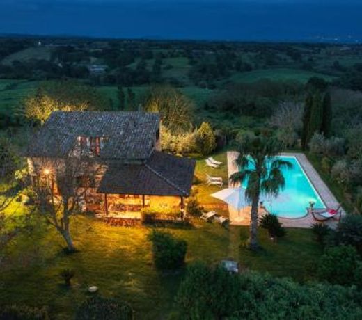 IL NOCETO 8, Emma Villas