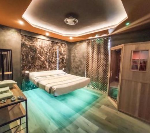 Garda fantasy green jacuzzi sauna piscina