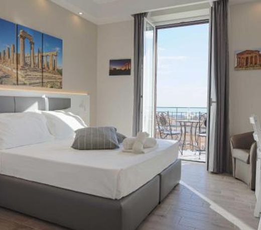 Esseneto Rooms