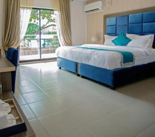 Riviera Suites