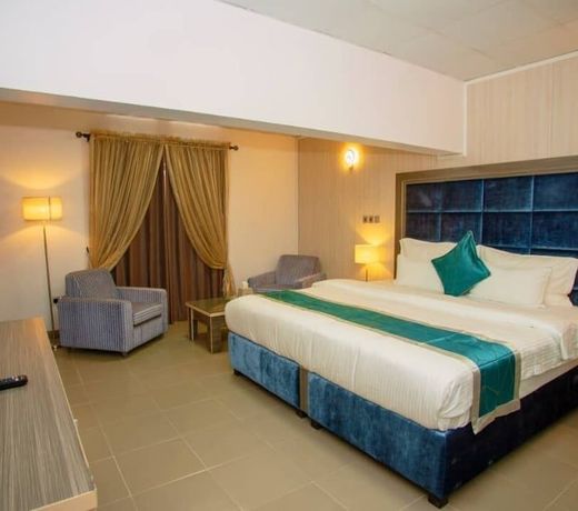 Riviera Suites