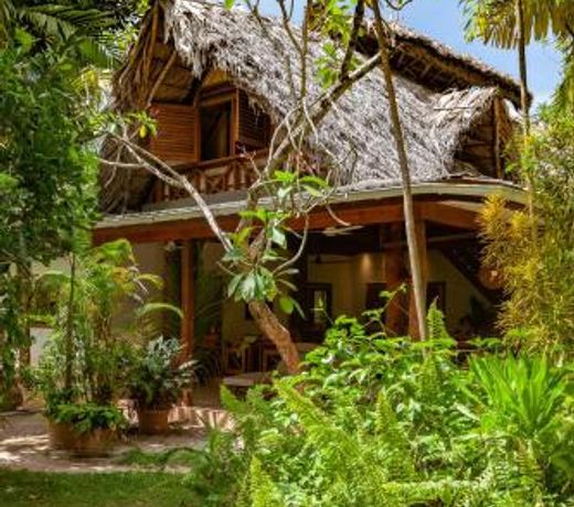 Anse Lazio Lodge