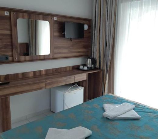 Elijah Hotel