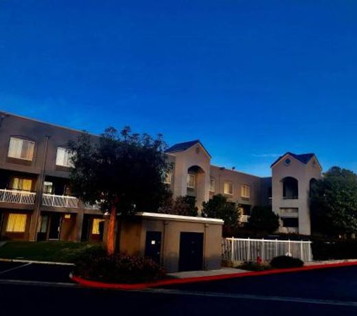 SureStay Hotel by Best Western Ontario Airport